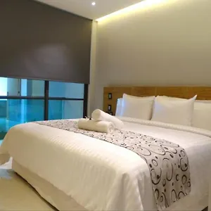 Kavia **** Cancún