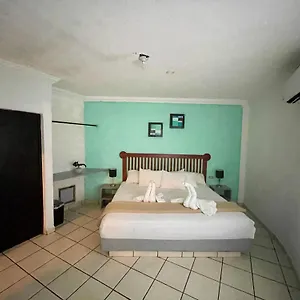 Hotel Chi Ibal Hu